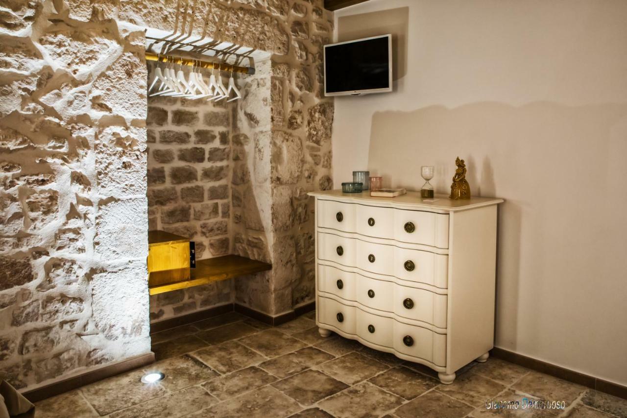 Beatrice Rooms Conversano Eksteriør billede